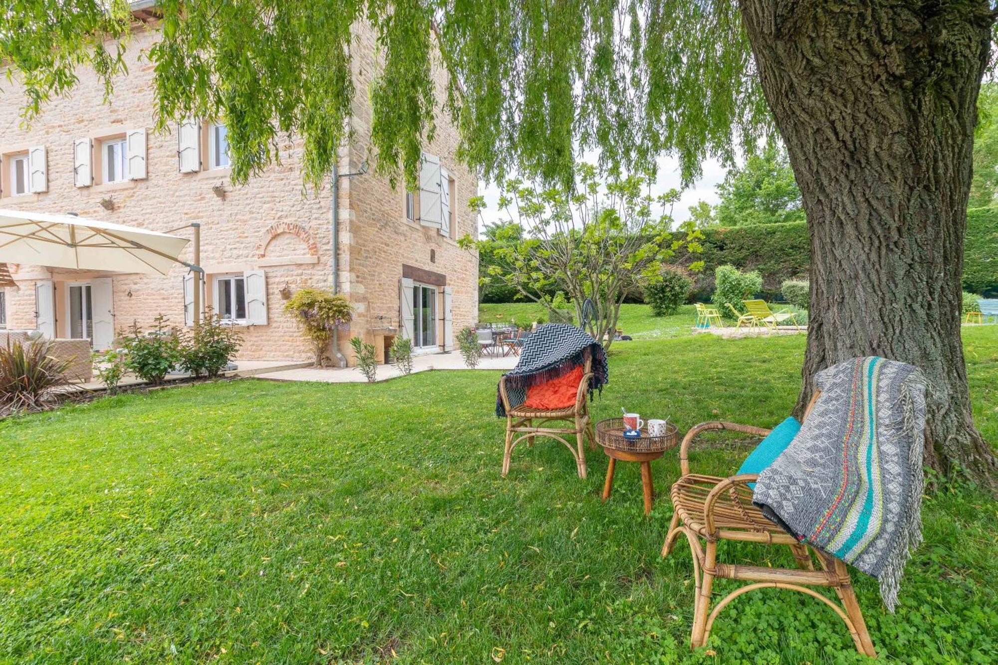 Studio Clos Des Renauds Charbonnieres  ภายนอก รูปภาพ